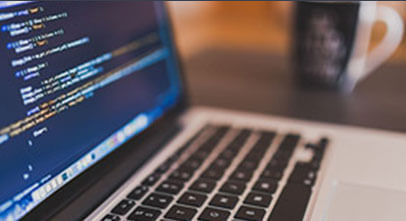 中考分數(shù)查詢與計算機軟件開發(fā) 蘭州新華互聯(lián)網(wǎng)中等職業(yè)學(xué)校的培訓(xùn)優(yōu)勢